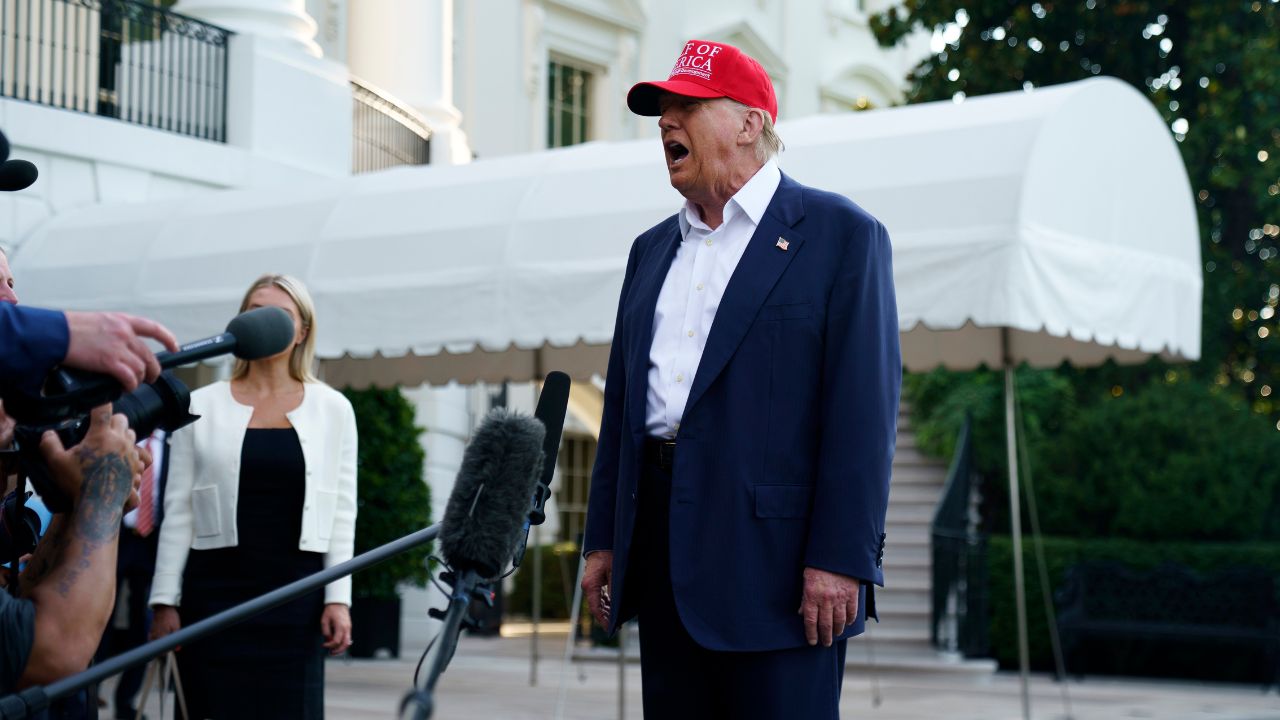 Senado de EE. UU. aprueba plan fiscal de Trump; Cámara Baja, encargada de voto final