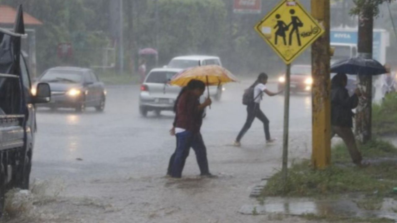 Ingreso de onda tropical dejará hoy lluvias intensas en estas zonas de Honduras