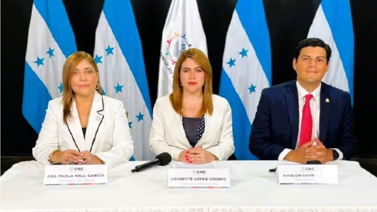 El proceso 'no debe detenerse': Cossette López convoca a consejeros a sesión