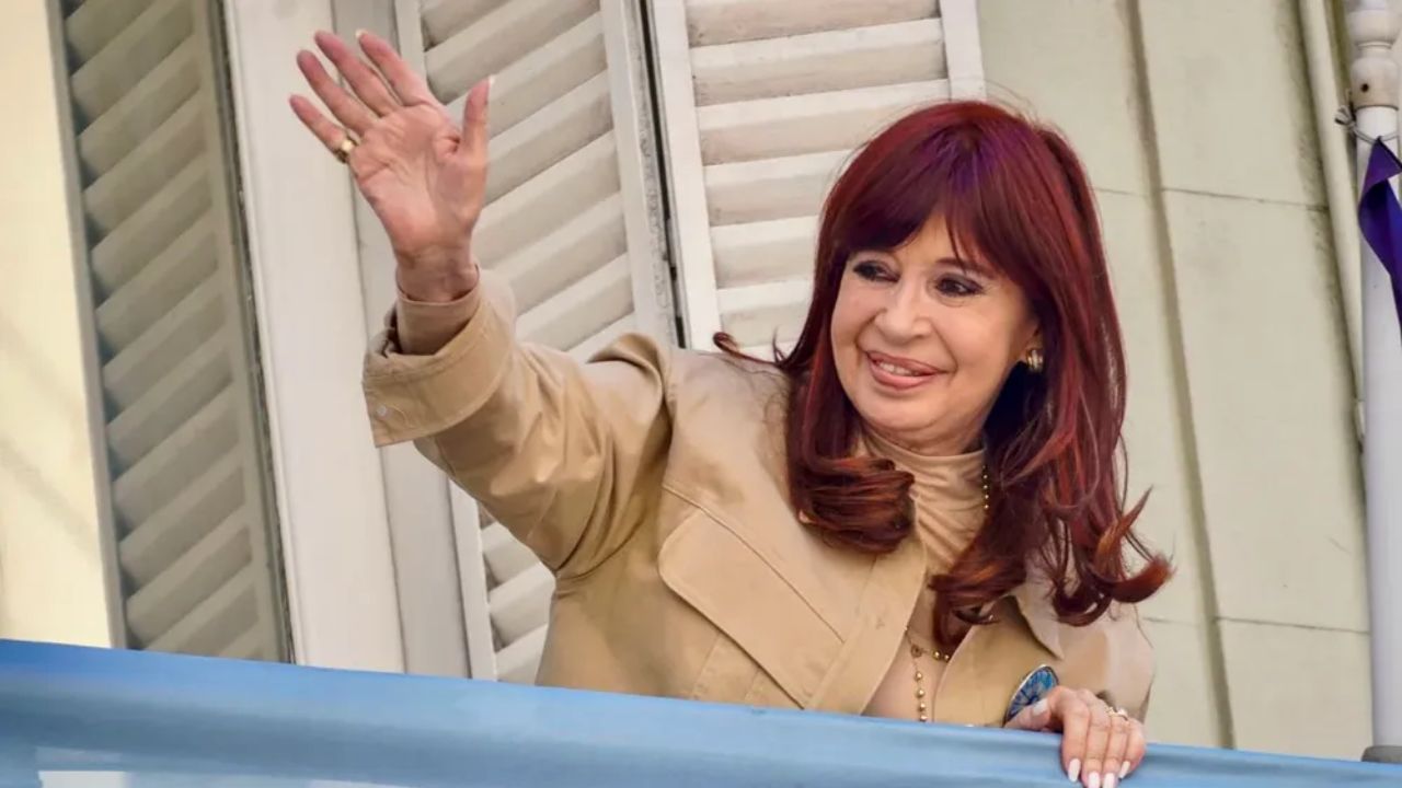 Imagen de Justicia argentina exige pago de $535 millones a Kirchner y otros condenados