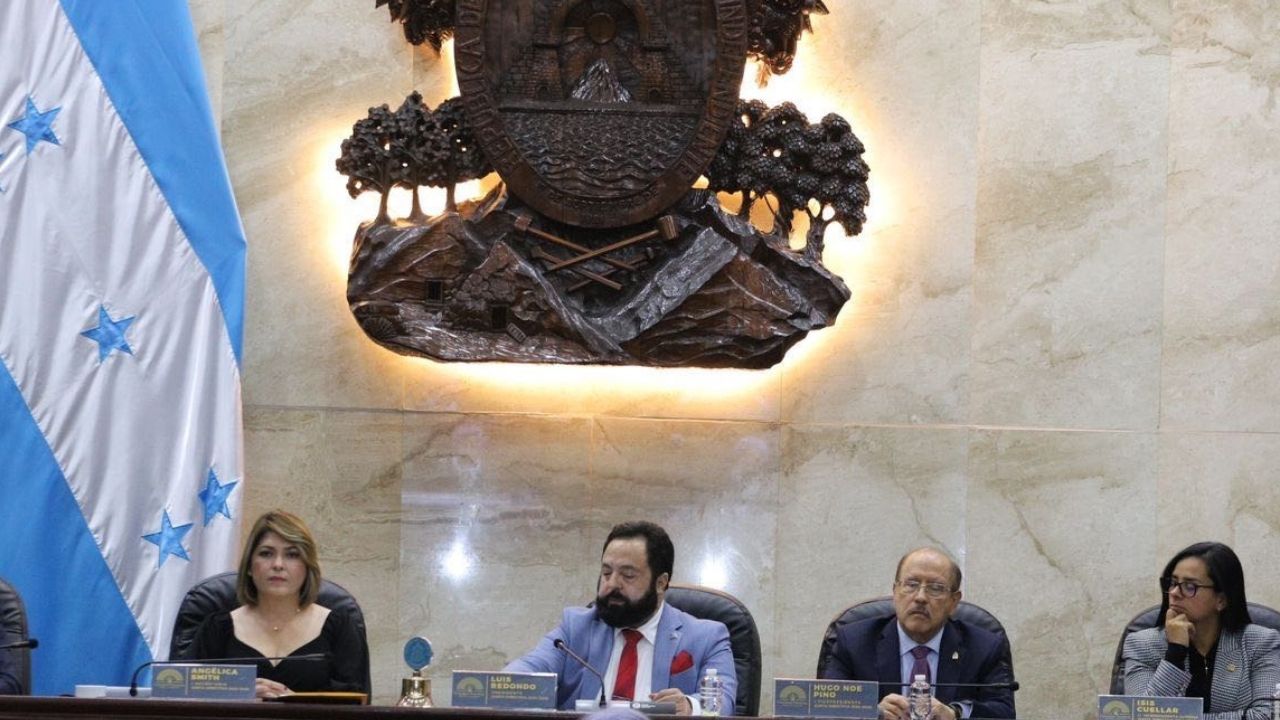 Editorial HRN: Fondo Social, vergonzoso esquema de corrupción de políticos