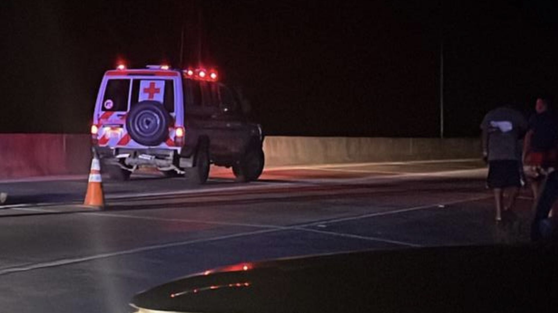 Imagen de ‘¡Mi papito, no!’: rastrero muere arrollado en la CA-5 tras visitar a su hija