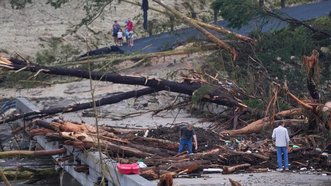 Campamento de niñas cristianas fue arrasado por inundaciones en Texas