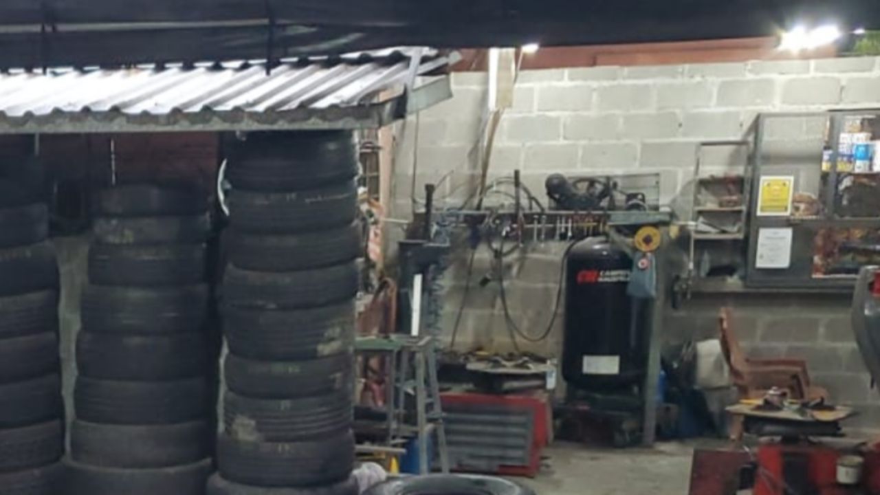 Le quitan la vida a dueño de llantera en SPS; habían querido asaltarlo hace un mes