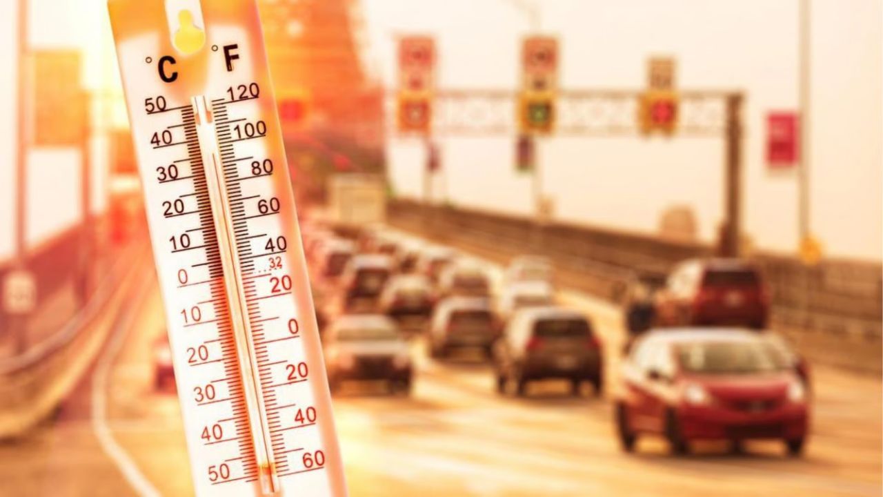 Niña muere tras pasar 8 horas en un carro; su madre andaba trabajando