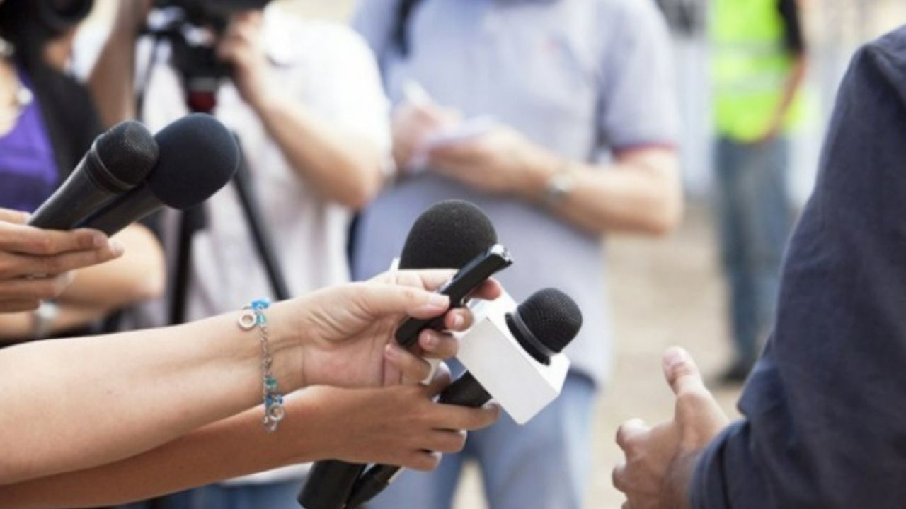 Gobierno escala en intolerancia contra periodistas y ejercicio de libertad expresión