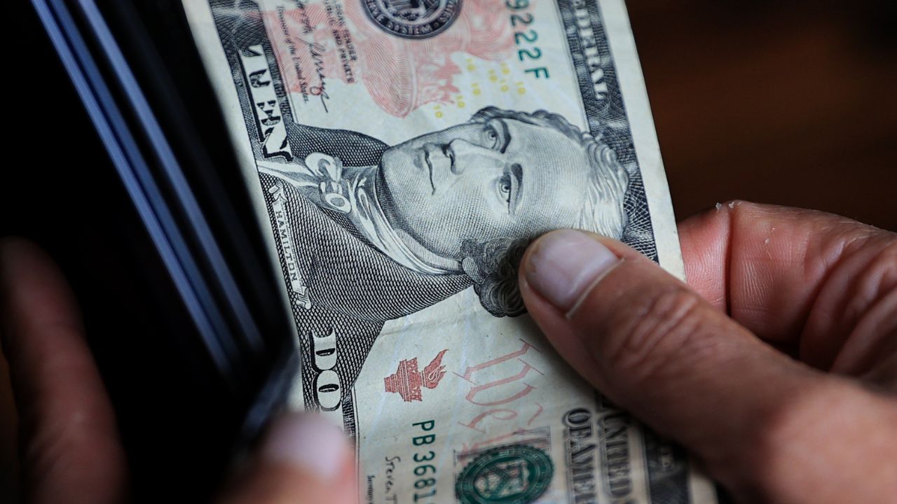 ¿Cuánto caerían las remesas desde Estados Unidos con impuesto de 1%?