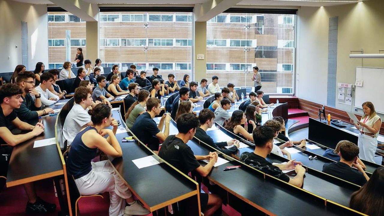 ¿Desea estudiar en España? Estos son los requisitos que debe cumplir