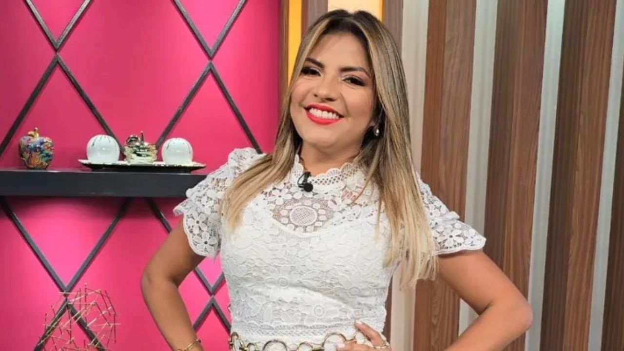 Periodista Saraí Espinal es agredida por parte de colectivos de Libre en el CN
