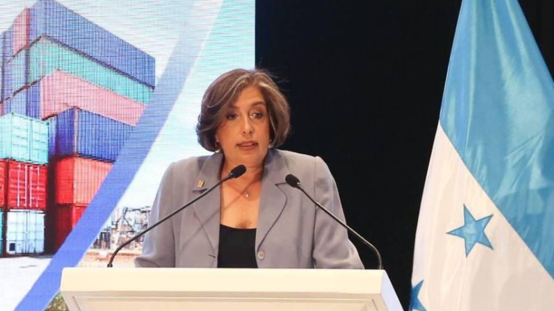https://www.radiohrn.hn/wp-content/uploads/2025/07/principal_sector_privado_honduras.jpg