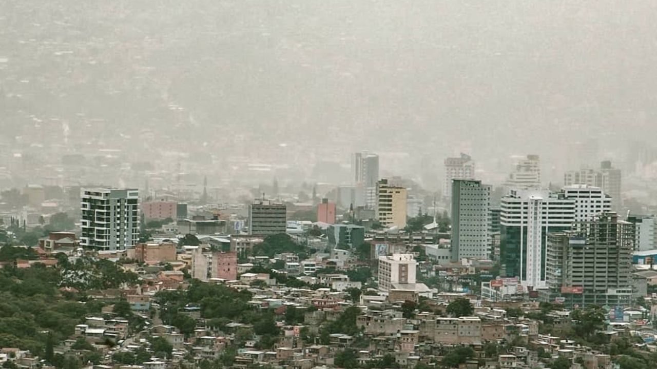 Vaguada en altura dejará lluvias en la mayor parte de Honduras : Cenaos