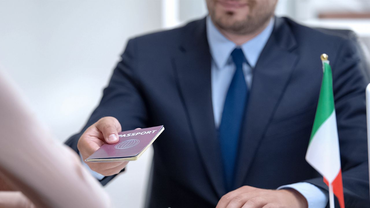 Italia anuncia 500 mil visas de trabajo para ciudadanos no europeos ¿Cómo aplicar?