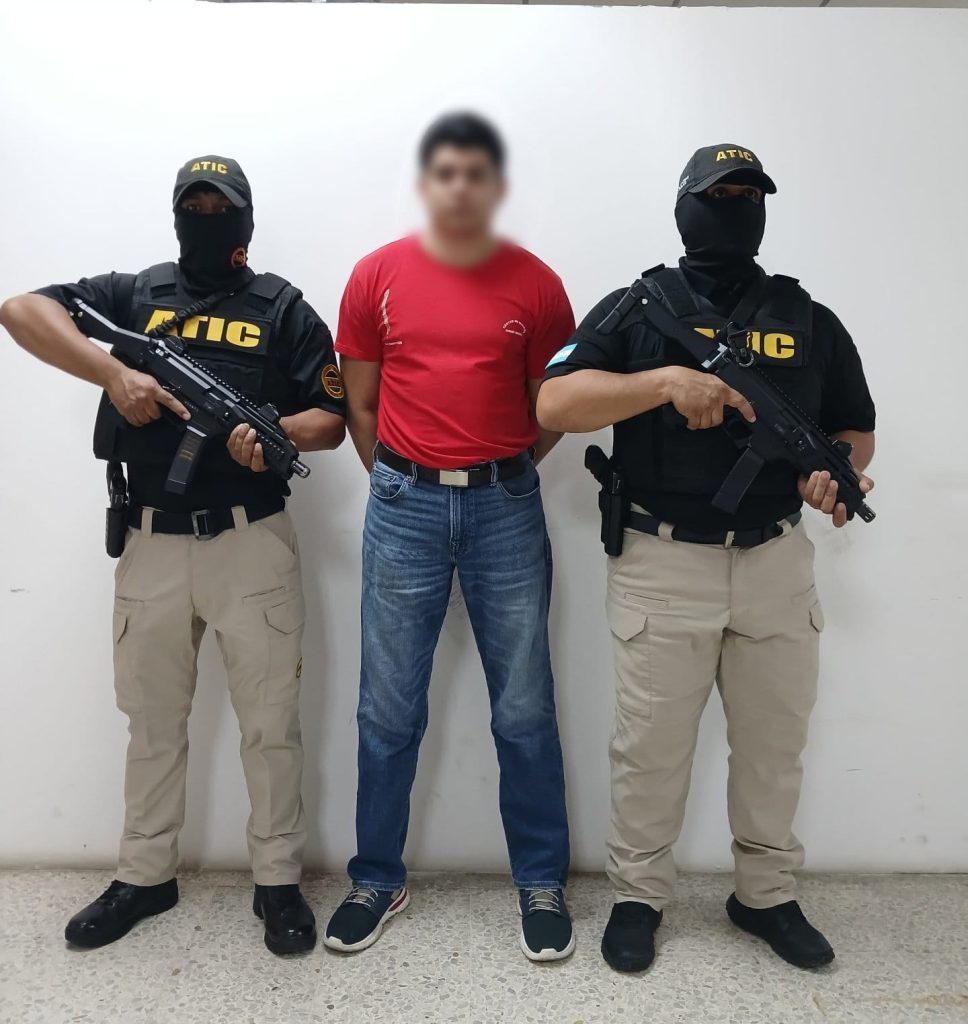El hombre detenido