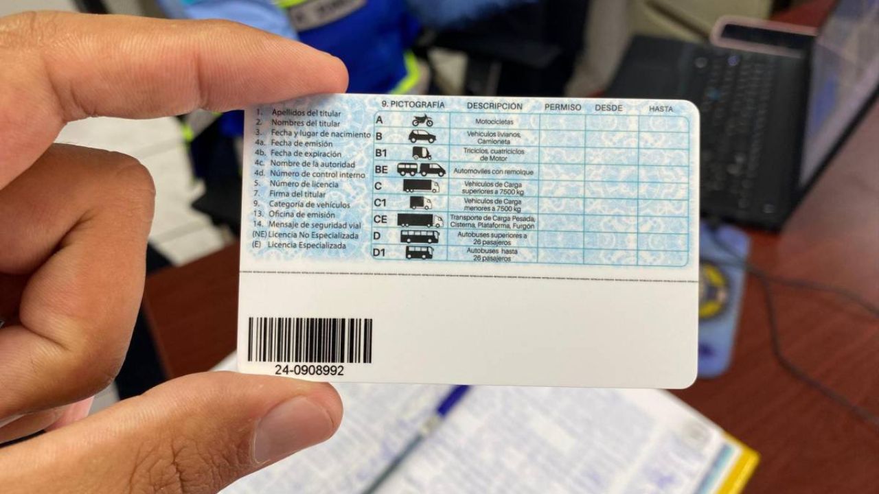 ¿Cuál será el futuro de acusada en caso de compra de licencias de conducir?