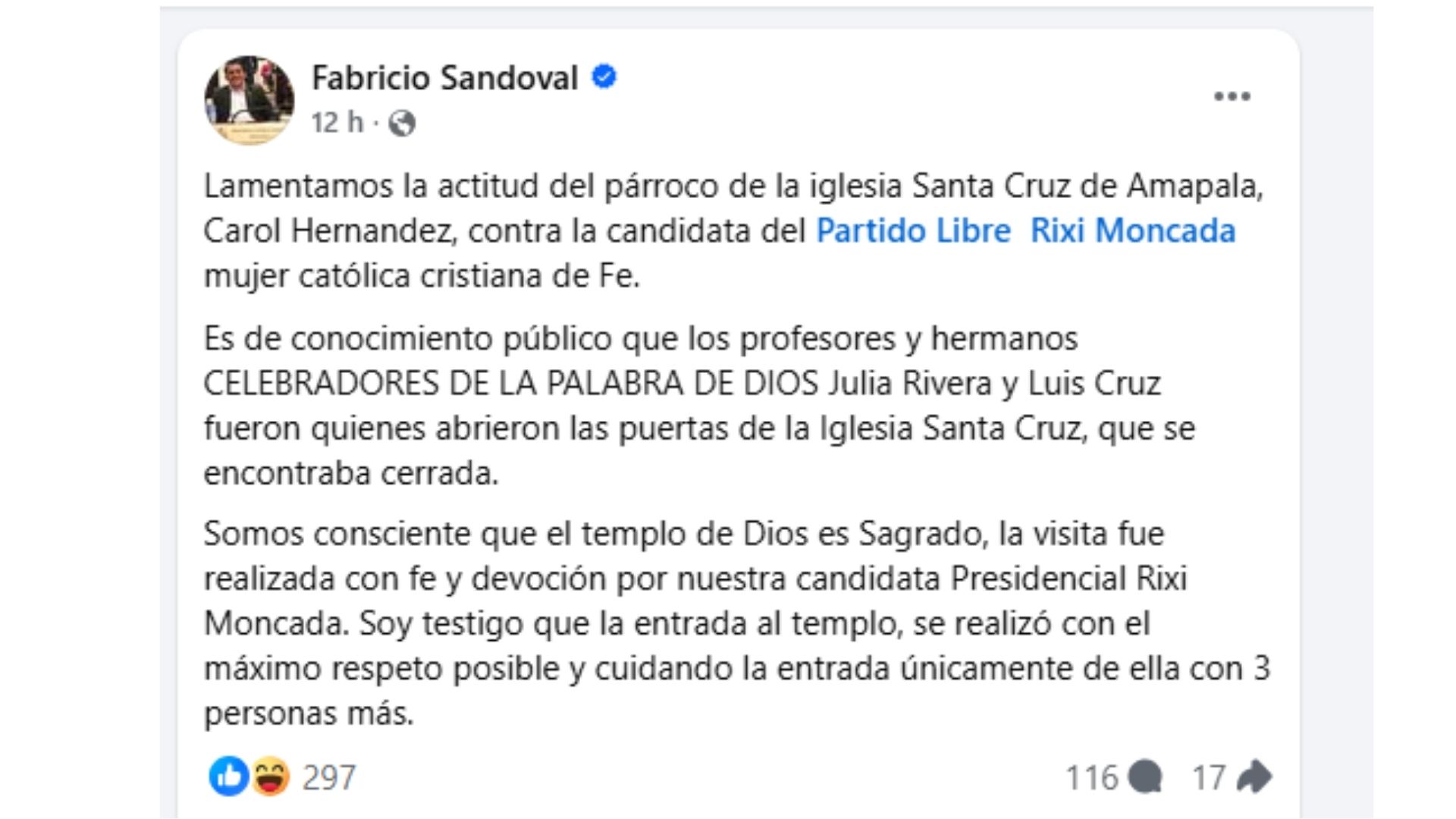 Iglesia exige disculpas por política en templo; diputado dice que fue un acto de fe