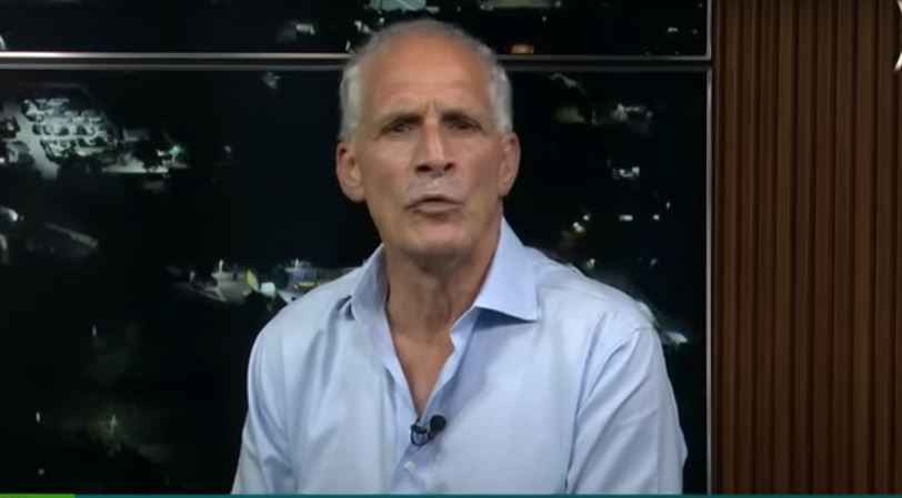 Tito Asfura en el programa 'Al Banquillo' 