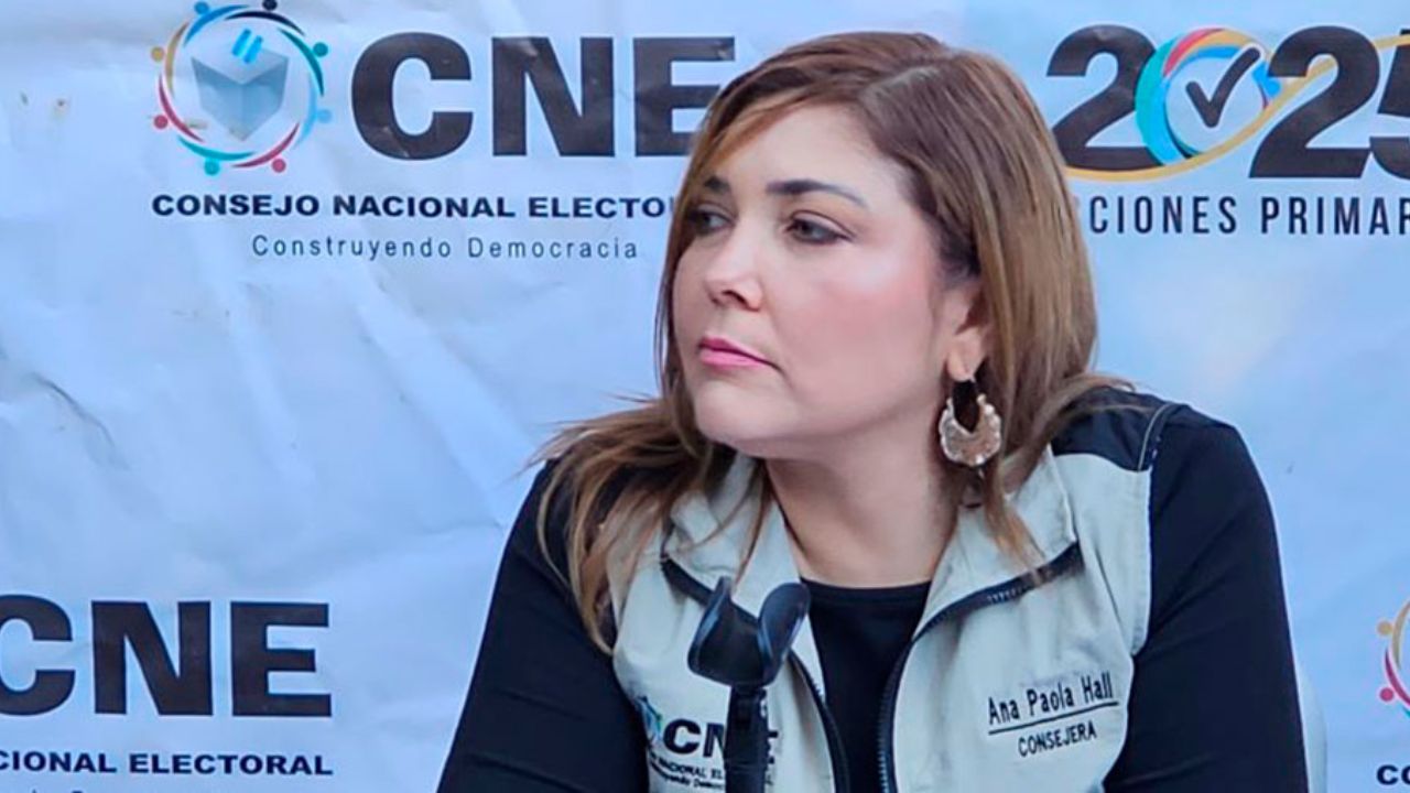 Ana Paola Hall asume presidencia del CNE y convoca sesión clave para elecciones