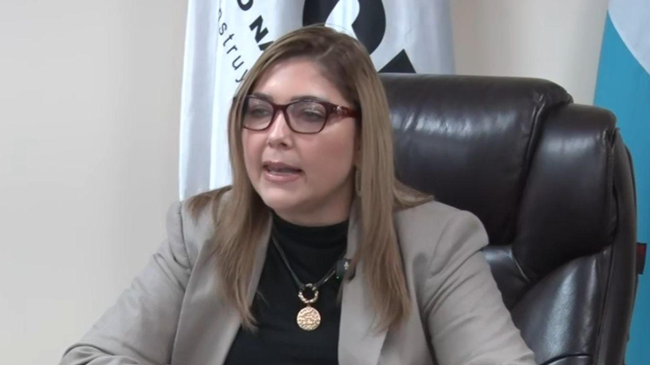 Hall dice que habrá elecciones pese a sufrir amenazas de muerte y a boicot