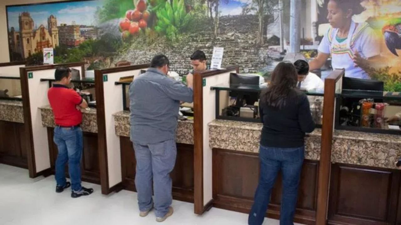 ¿Bancos abiertos el 15 de septiembre en Honduras?: horario en los desfiles patrios