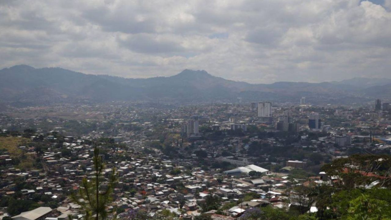 ¿Seguirá el calor en Honduras en las próximas horas? Esto pronostica Cenaos