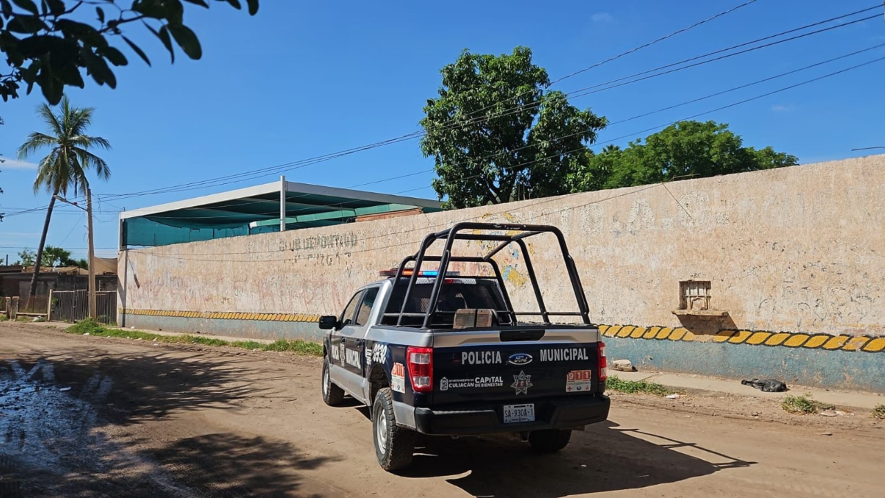 Hallan órgano íntimo dentro de bote de plástico y dejan mensaje