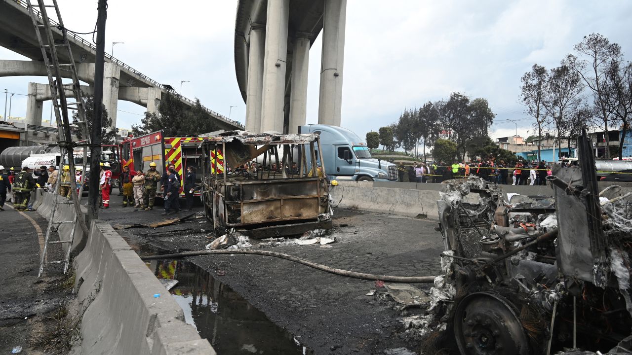 Explosión de camión de gas ya deja 10 personas sin vida en México