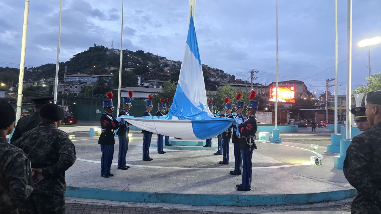 Honduras celebra 204 años de independencia en un clima marcado por las elecciones