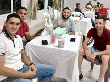 'Éramos mototaxistas': La sentida historia del primo del inspector Kevin Pérez