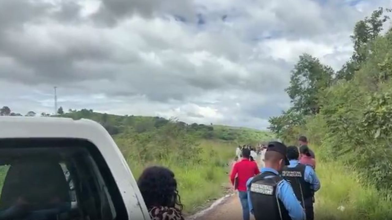 'Lo bajaron a la fuerza': así mataron a jovencito de 16 años mientras laboraba
