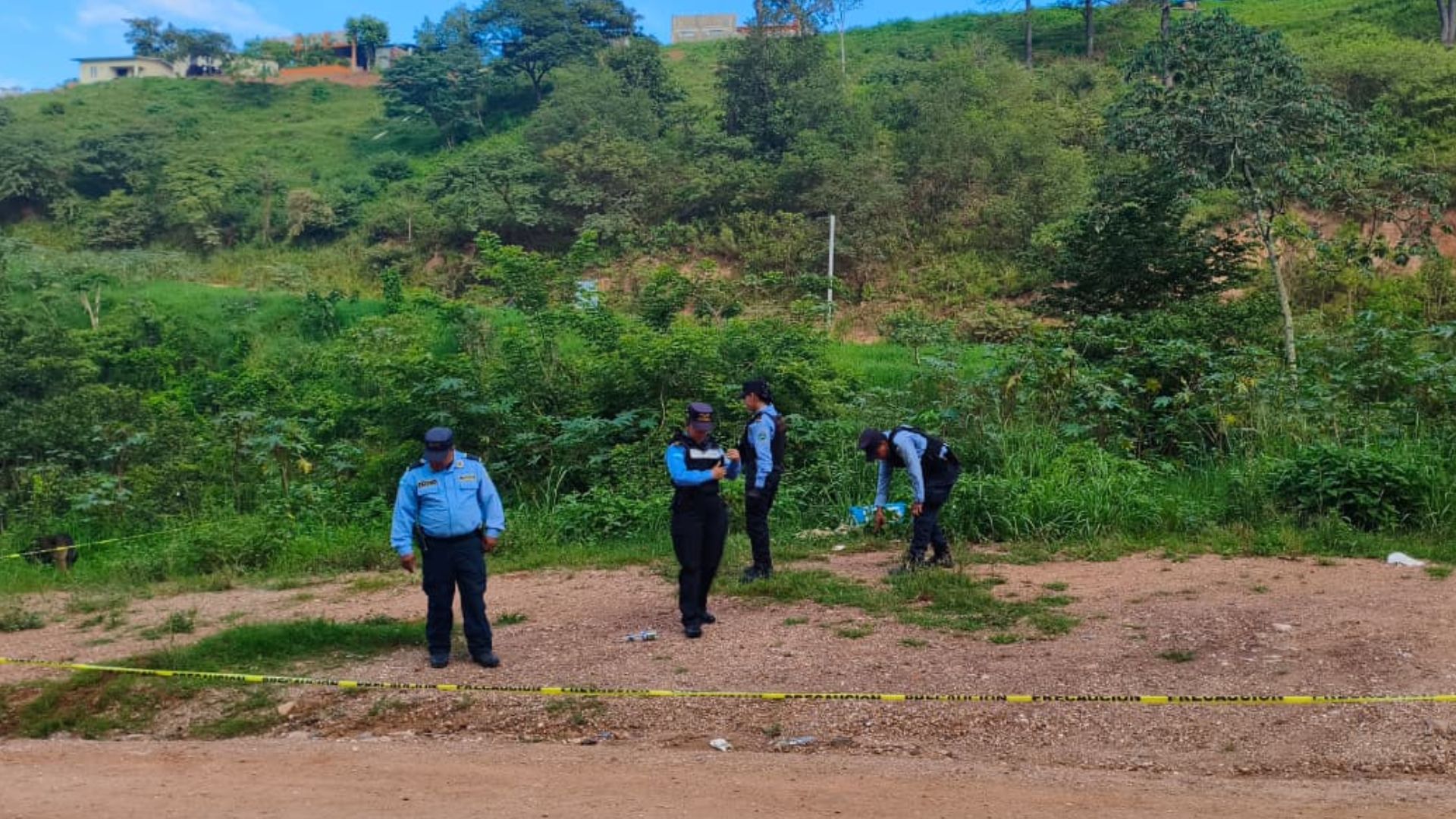 Hallan a hombre muerto en aldea El Tablón; revelan evidencias halladas en la escena