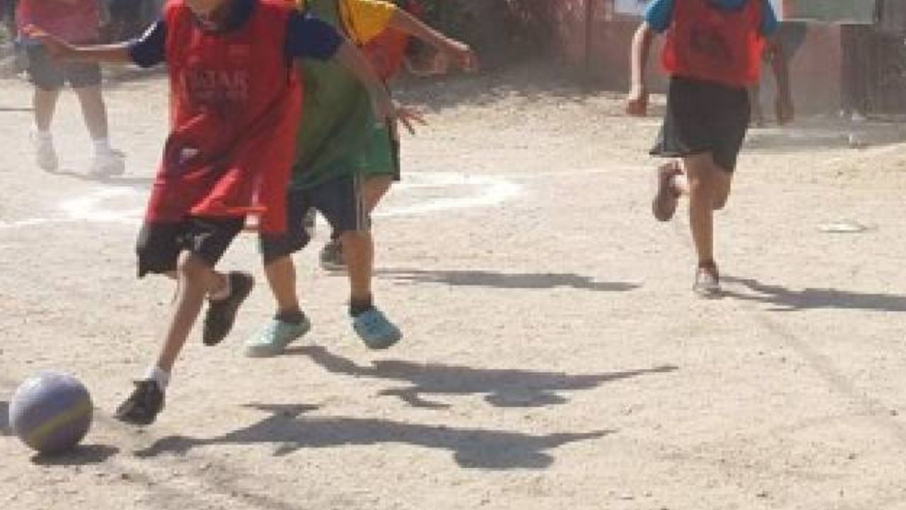 Video: Agreden a niño en La Lima tras una discusión por una pelota de fútbol