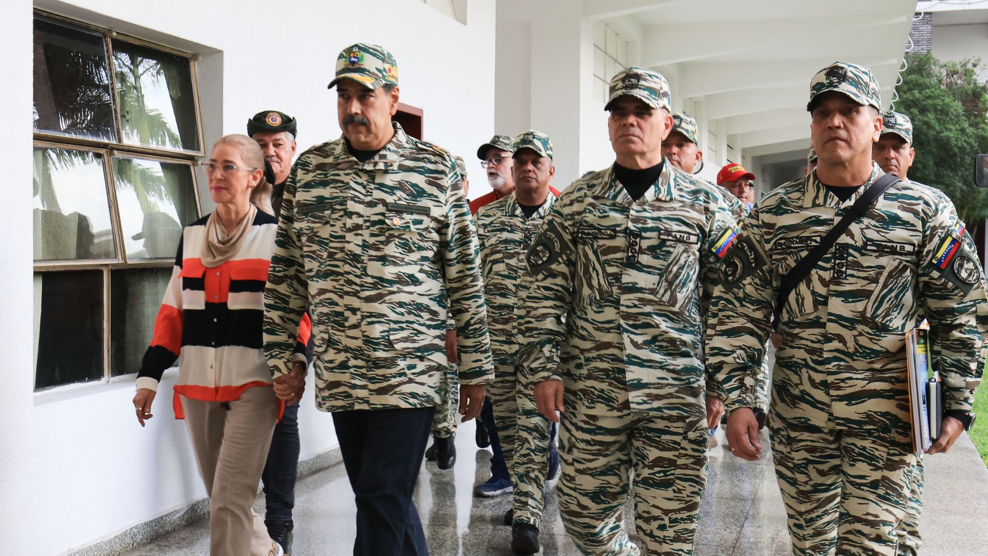 Maduro exige a Estados Unidos dejar sus intentos de cambio de gobierno en Venezuela