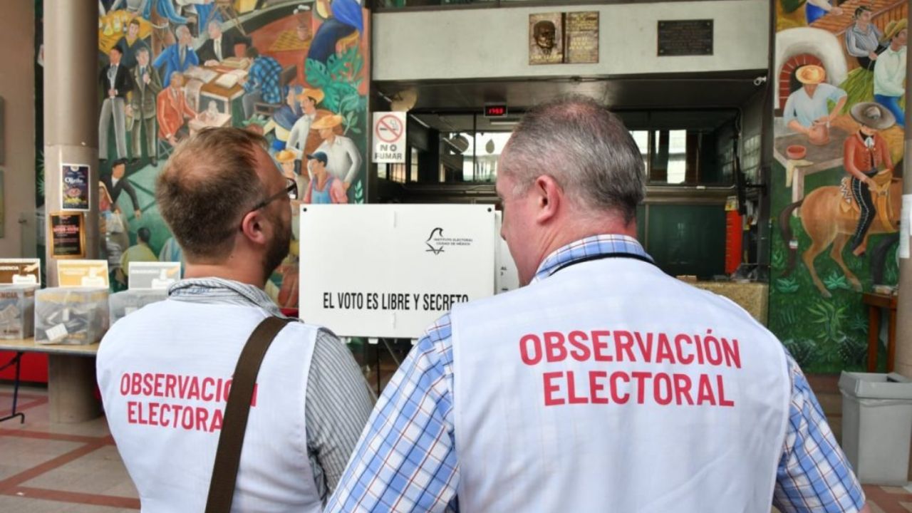 Observación electoral: ¿Qué facultades y restricciones fijó el CNE a los veedores?