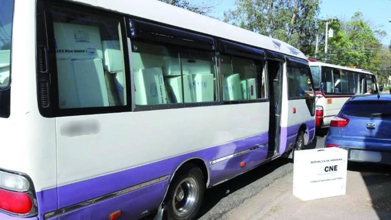 Transporte de material electoral se hará 'diferente': CNE; analista expone responsabilidades