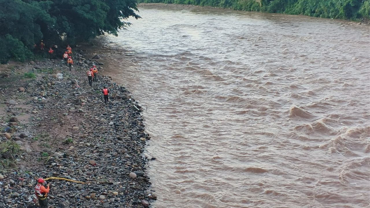 En alerta roja cuatro departamentos, en amarilla otros cuatro y en verde seis más