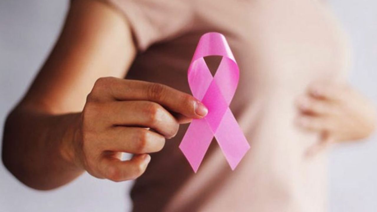 Editorial HRN: Cáncer de mama y políticas públicas de salud