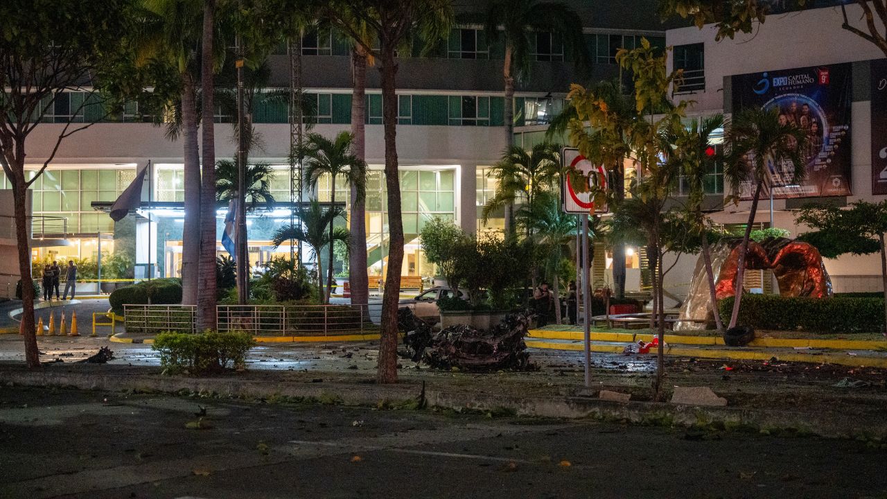Fiscalía de Ecuador abre investigación por explosión de carro bomba en Guayaquil