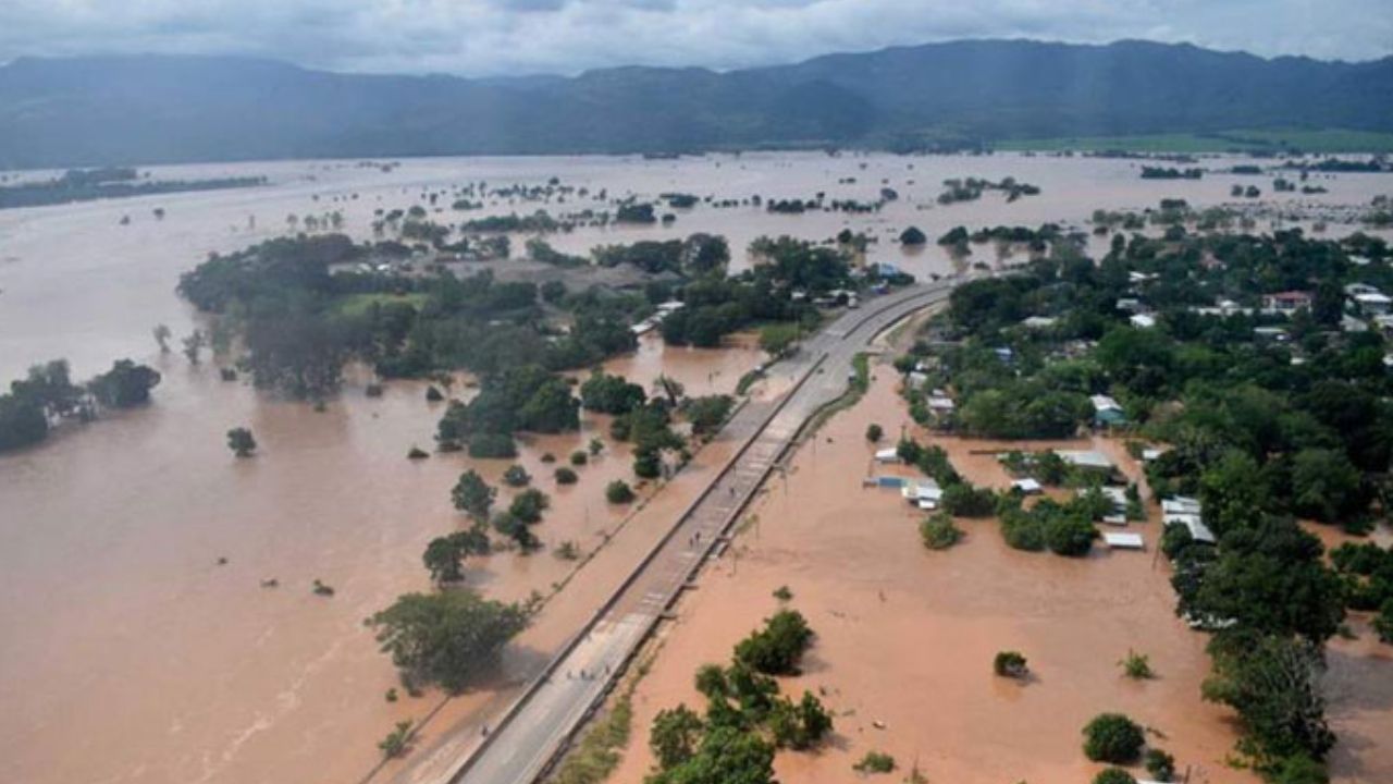'A salvo de Melissa', pero alertan en esta fecha de episodio similar a tormenta Sara en Honduras