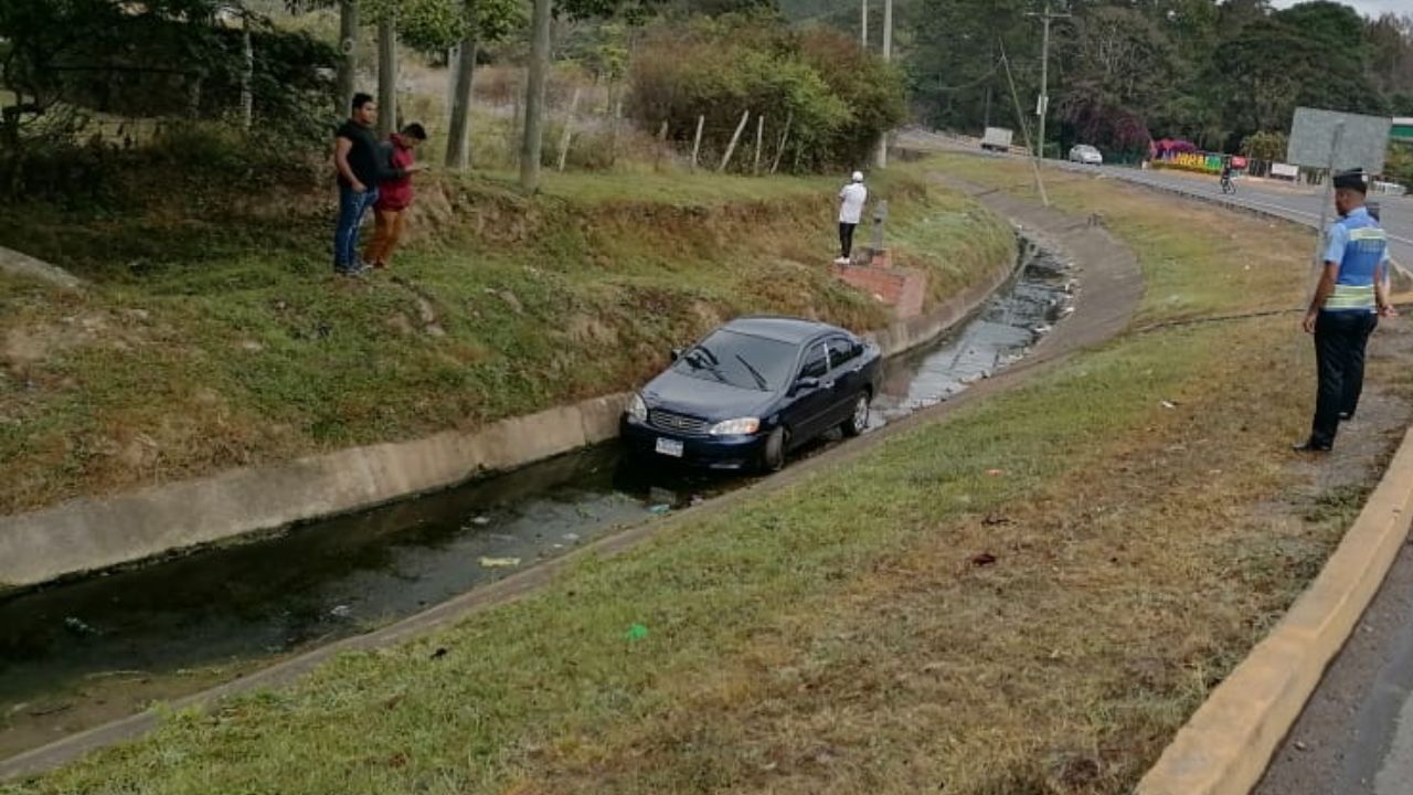 'Necesitamos leyes más fuertes': Jefe de DNVT ante el alza de muertes en accidentes de tránsito