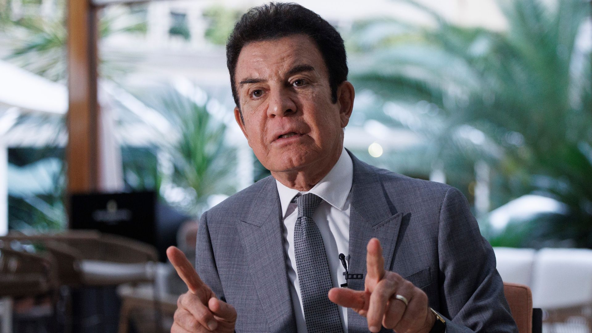 Salvador Nasralla dice que solo 'un fraude' puede evitar que gane el 30 de noviembre