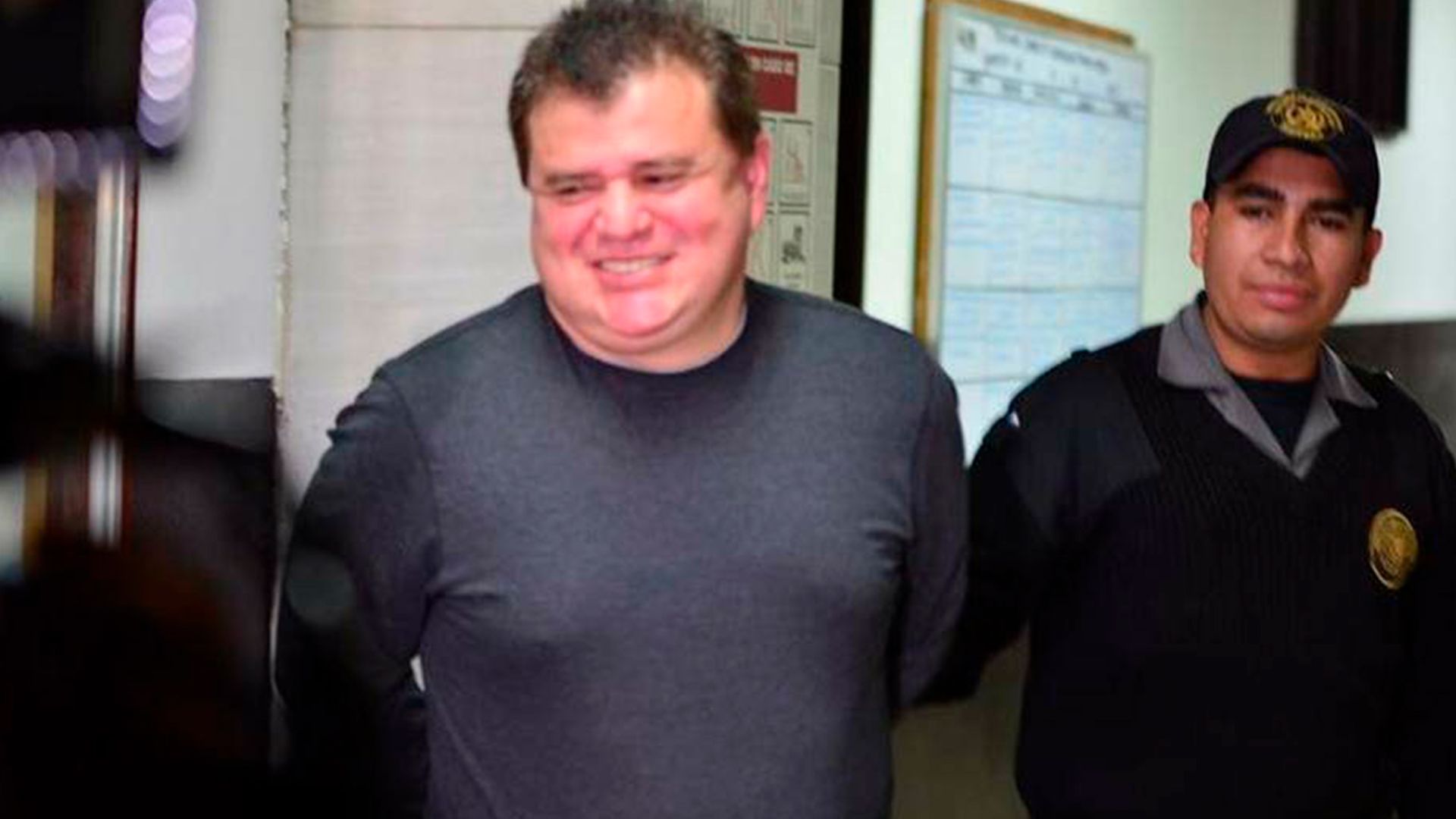 Víctor Hugo 'El Rojo' cumple su condena en EE. UU.: esto ocurrirá tras su liberación