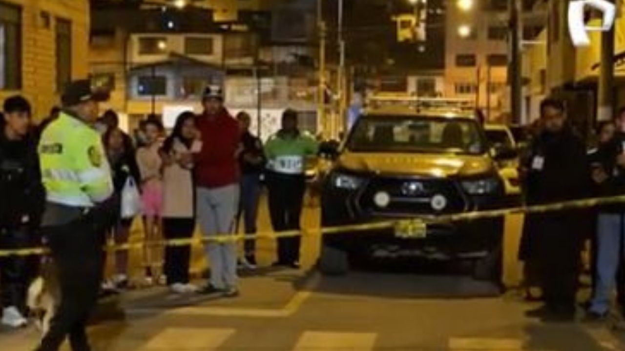 Matan a joven de más de 20 balazos: sicario dejó una rosa morada sobre su cuerpo