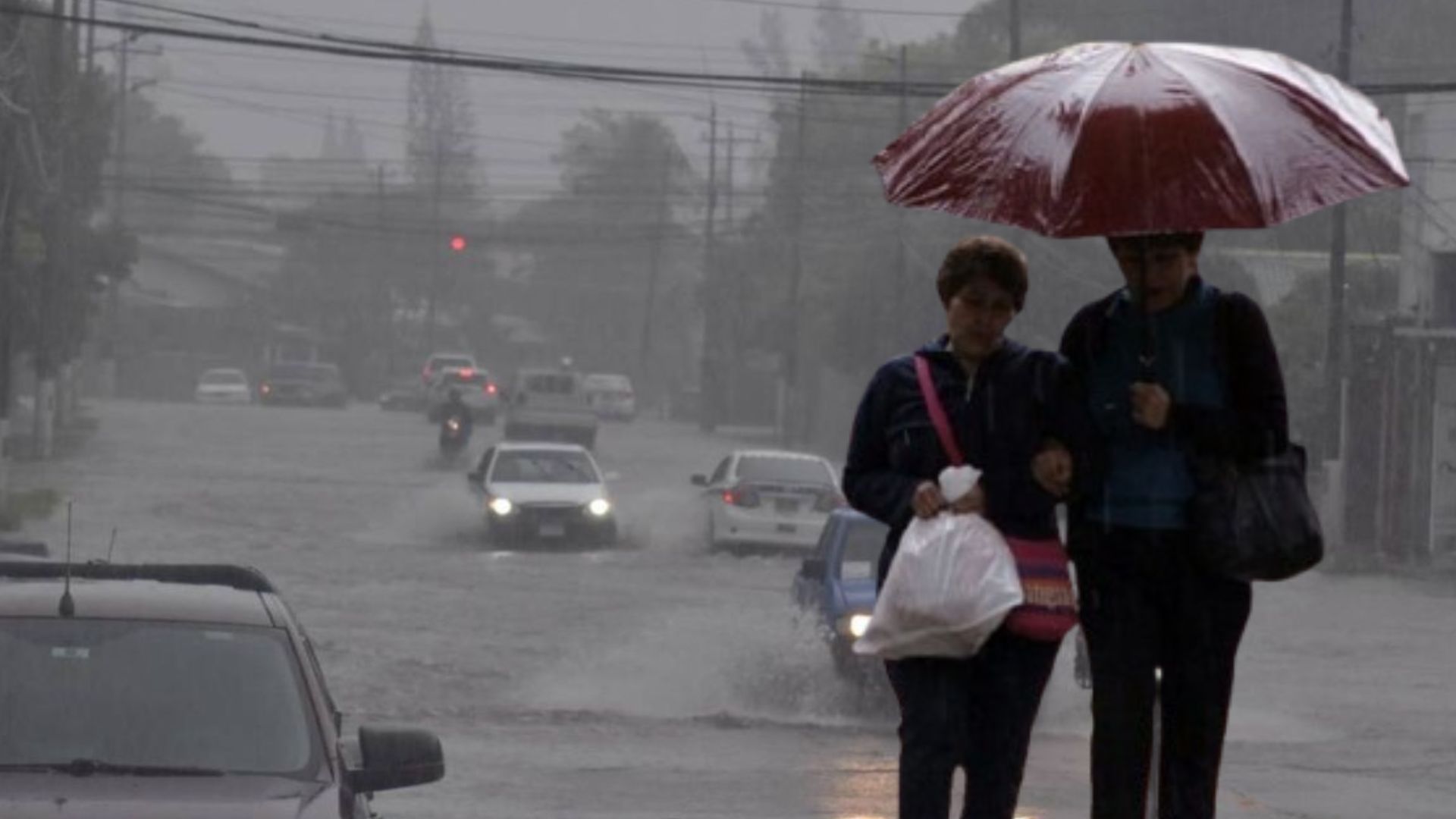 ¿Qué fenómeno está generando las lluvias y el descenso de temperaturas en Honduras?