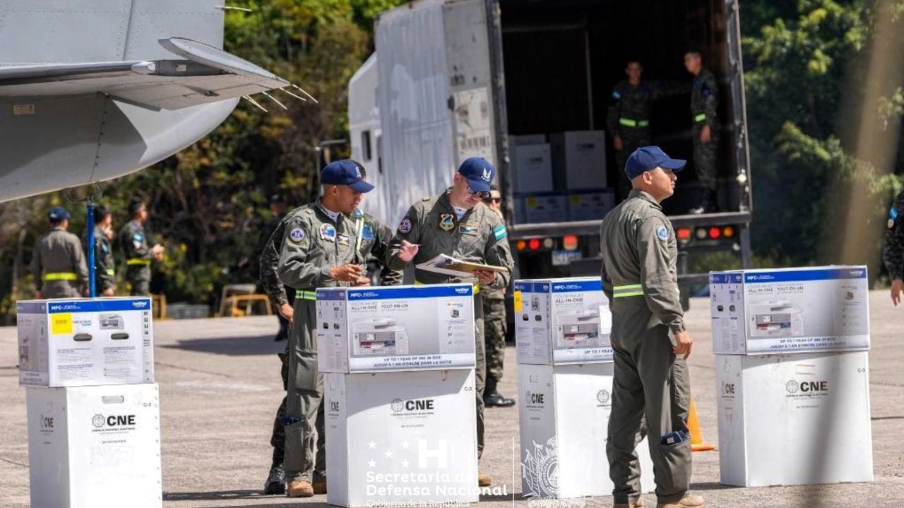 ¿Por qué empresa rechazó la adjudicación de traslado del material electoral?