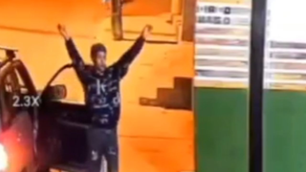 VIDEO: Con frialdad sicario de 14  años silencia a testigos y mata a dueño de comercio