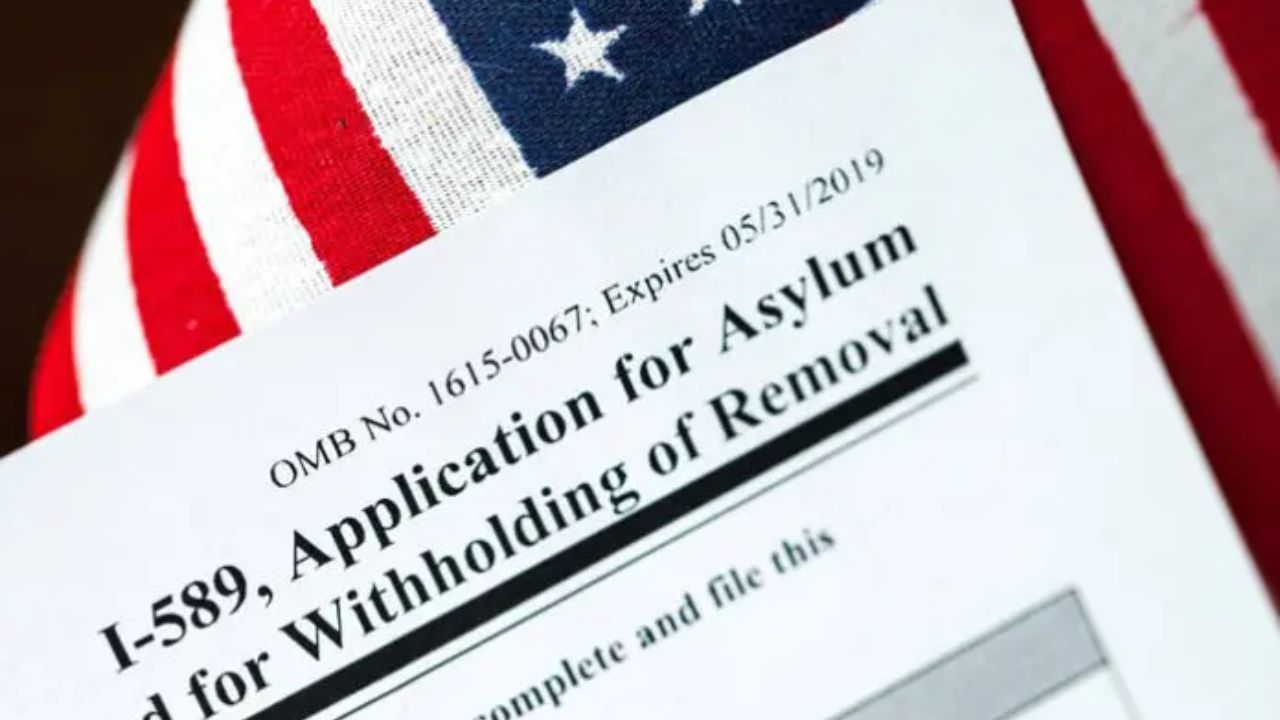 EE. UU. 'detiene todas las decisiones de asilo' tras el tiroteo en Washington