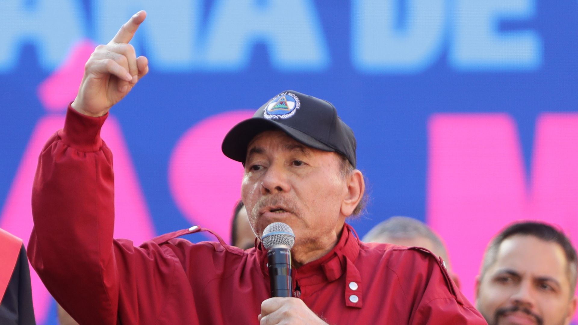 Ortega y su esposa reafirman su apoyo a Nicolás Maduro 'en todo tiempo y circunstancia'