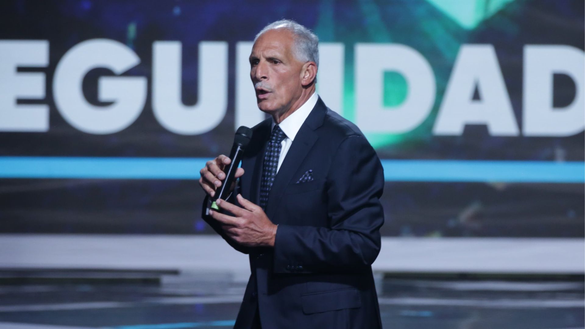 'Denme una oportunidad': ¿Qué propone Nasry Asfura en su plan de gobierno 2026–2030?