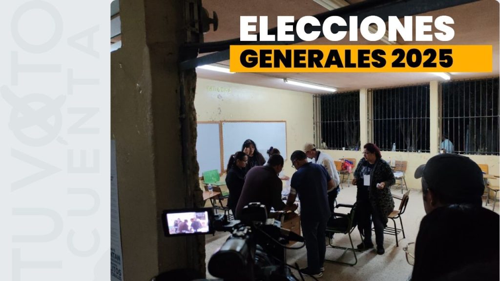 Escrutinio de votos en un centro educativo 