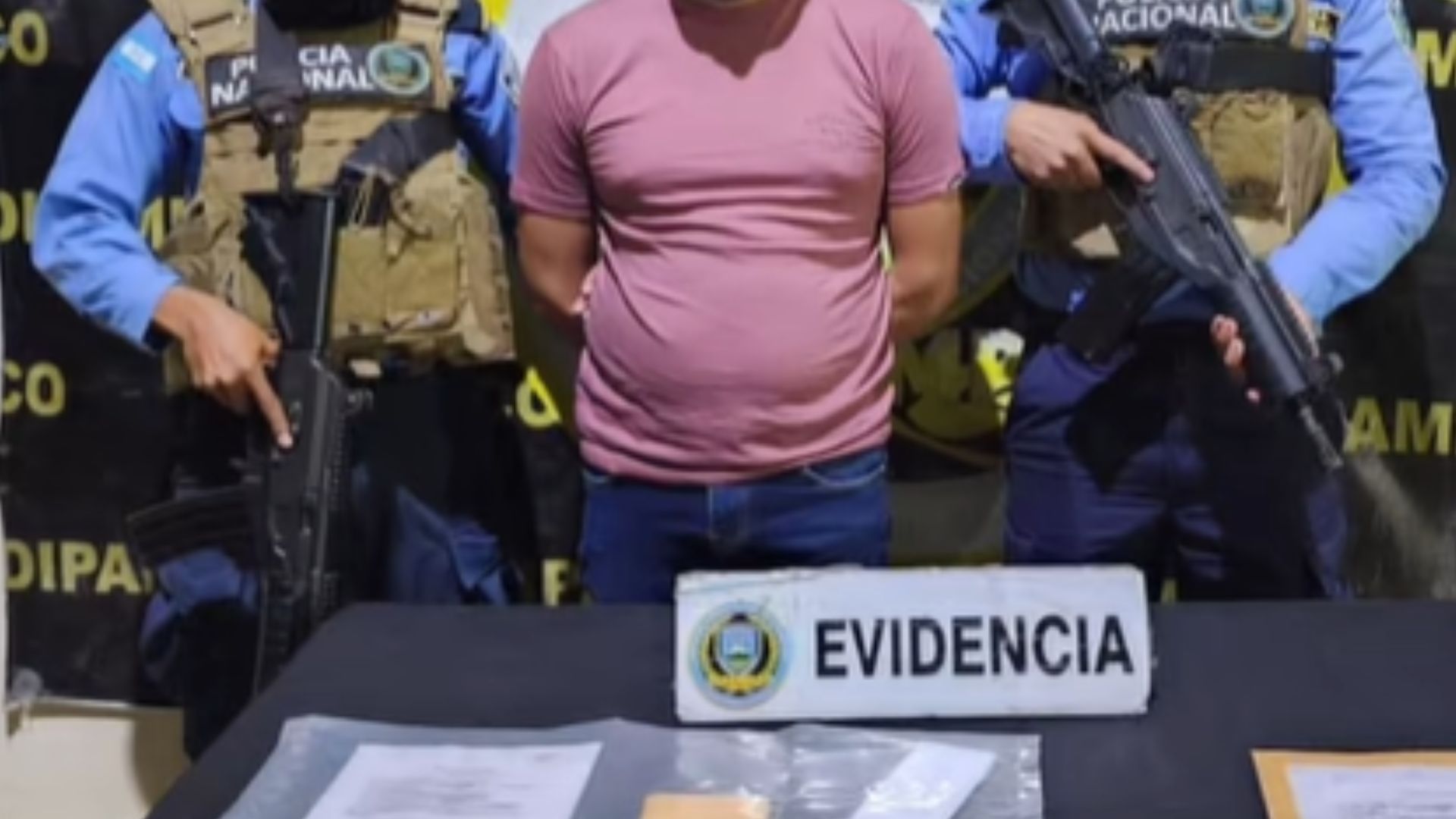 Así operaba abogado hondureño que fingía ser pandillero para extorsionar